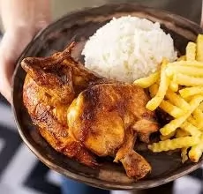 Kızarmış Piliç, Cips ve Pilav ile