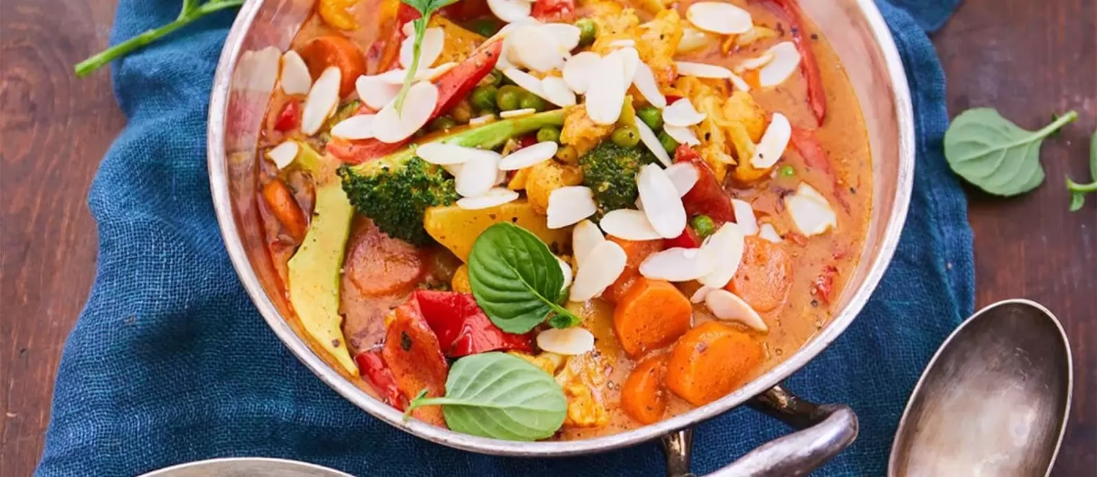 Köri Soslu Vejataryen